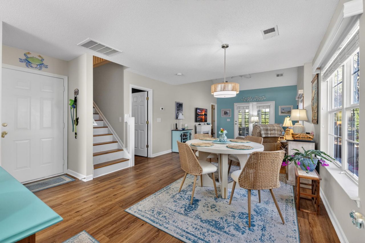 60 Ribgrass Ln. Photo 4