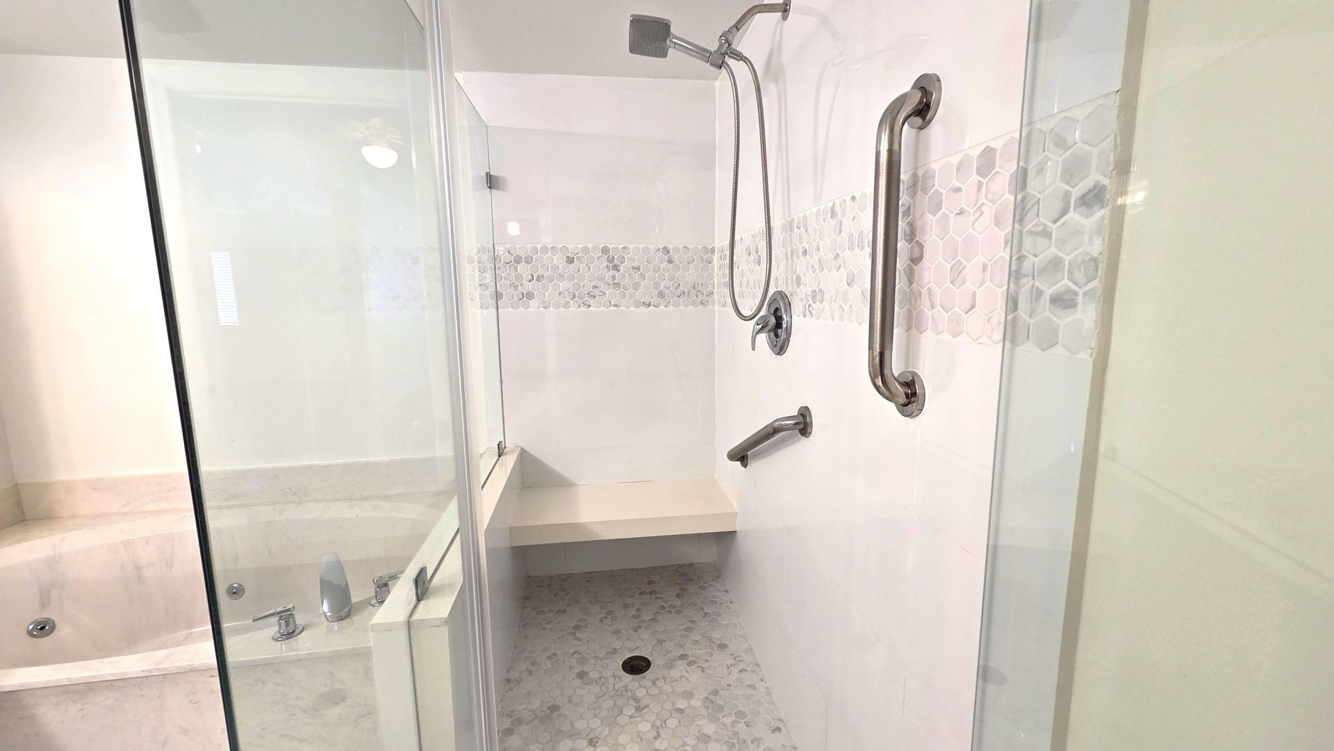 5777 Gemstone Court, Unit 207, Boynton Beach, FL 33437 Photo