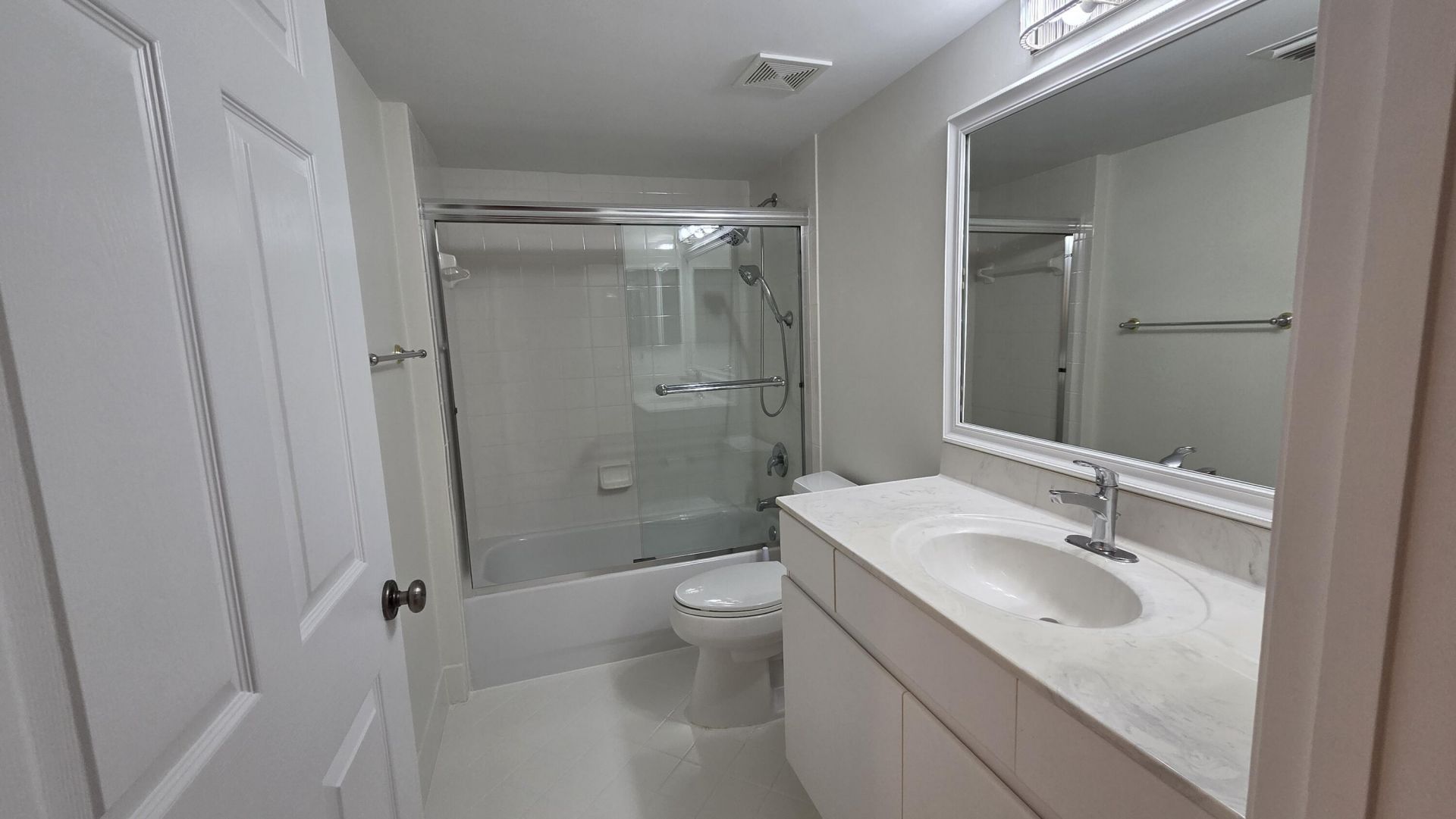 5777 Gemstone Court, Unit 207, Boynton Beach, FL 33437 Photo