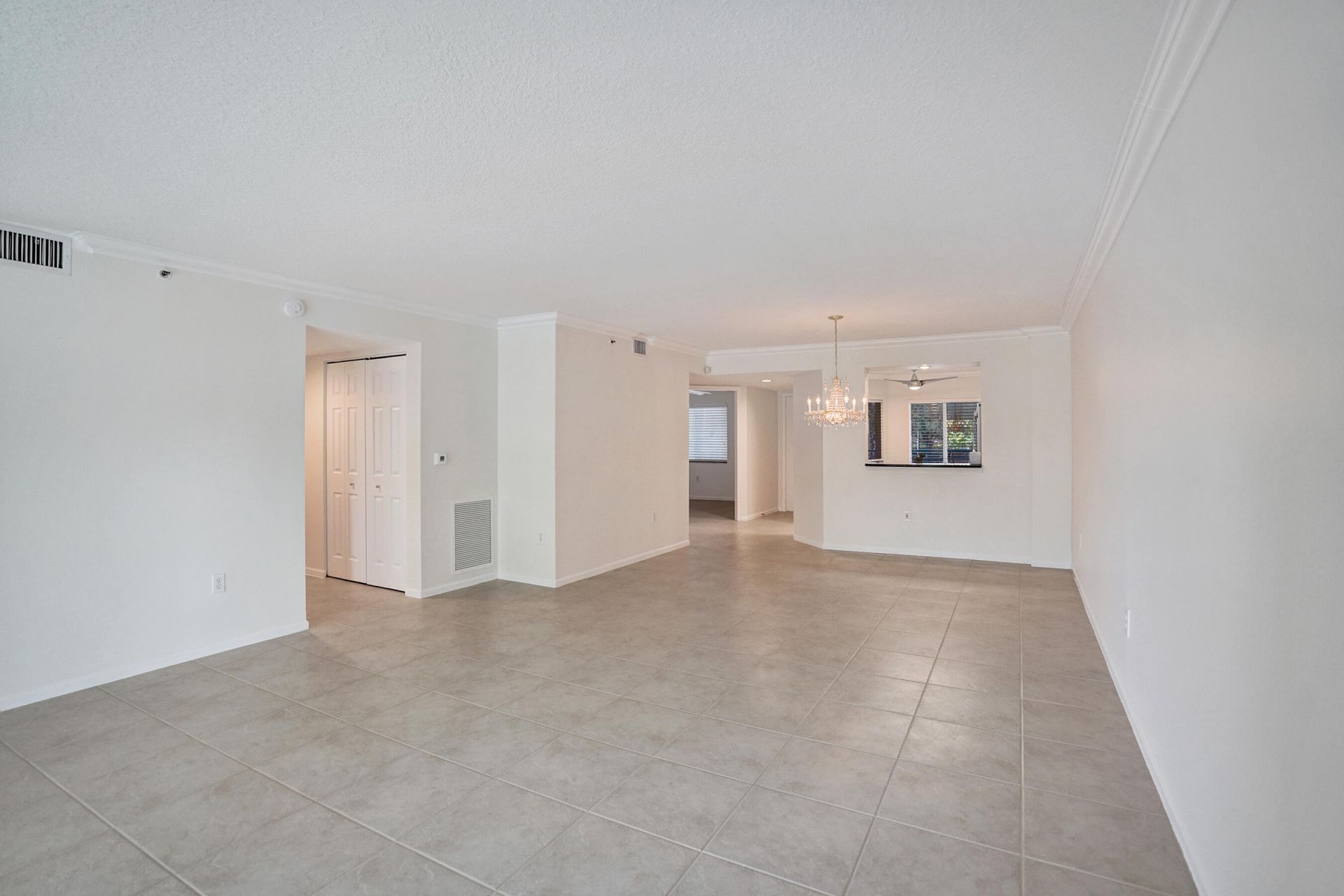 5777 Gemstone Court, Unit 207, Boynton Beach, FL 33437 Photo