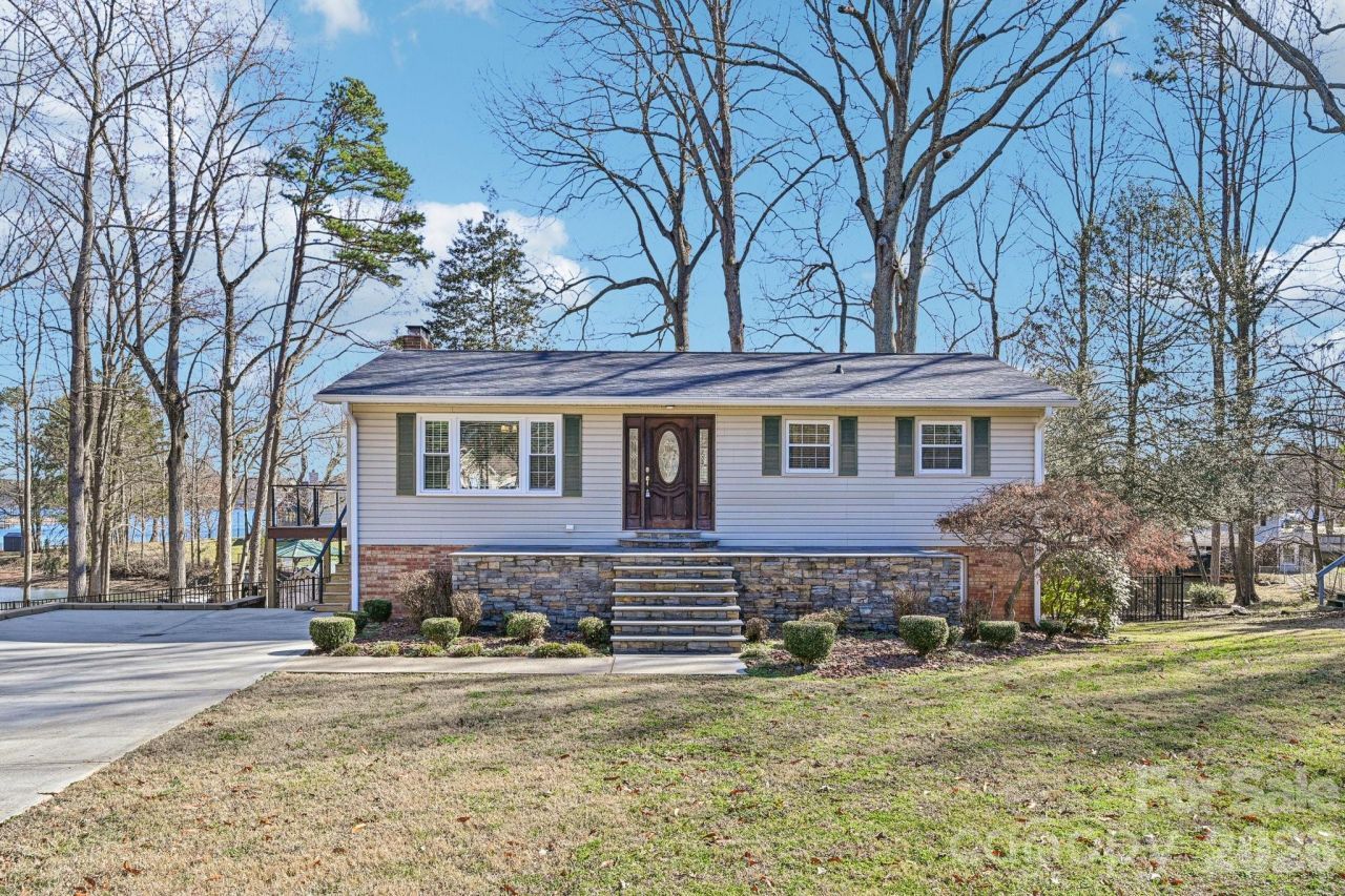 116 Stover Road, Mooresville, NC 28117 Main Photo