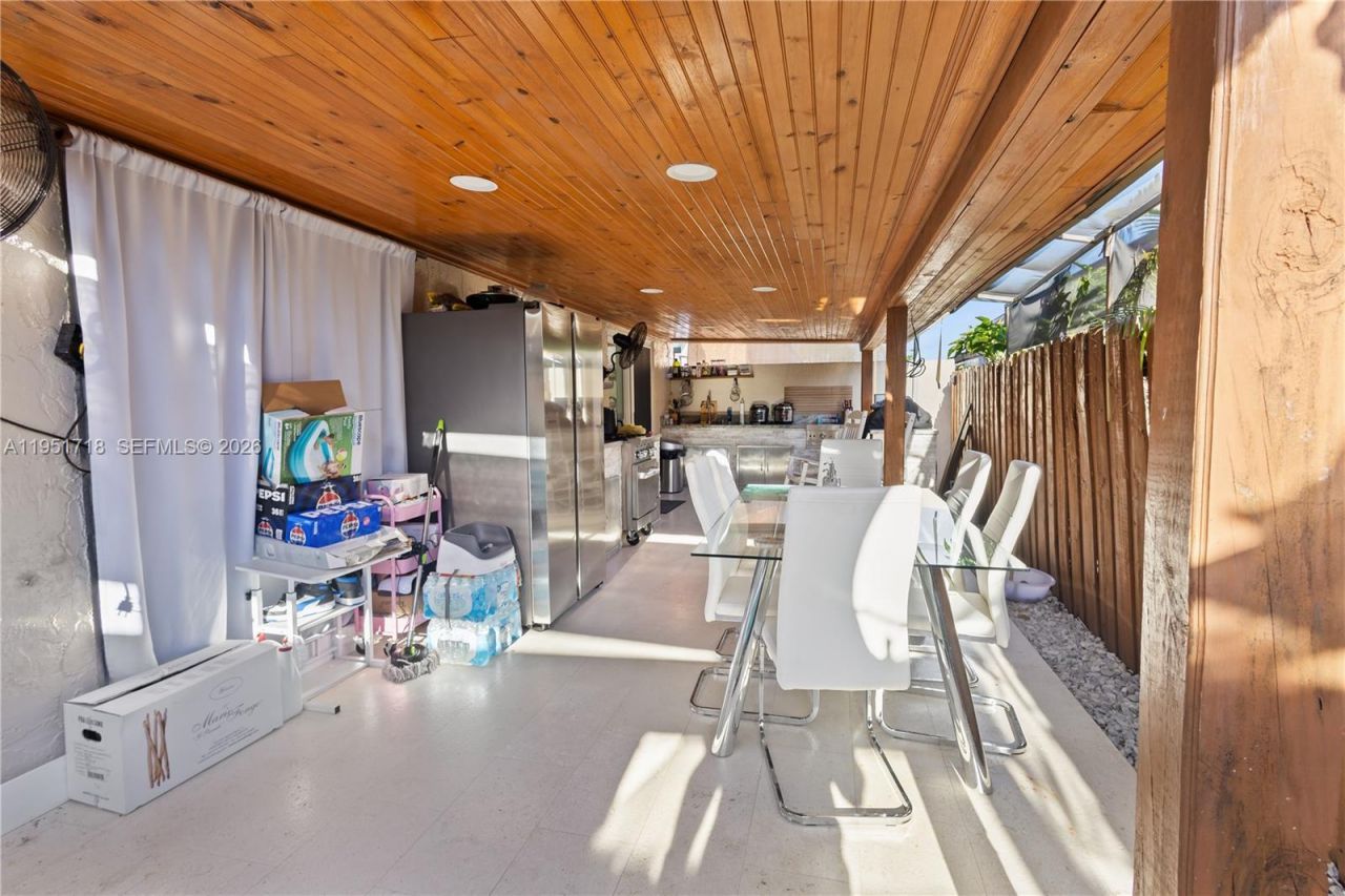 10358 NW 128th Ter , Hialeah Gardens, FL 33018 Photo