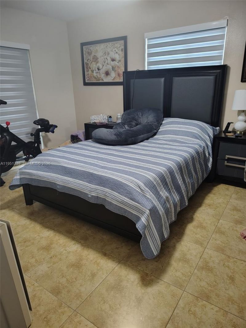 10358 NW 128th Ter , Hialeah Gardens, FL 33018 Photo