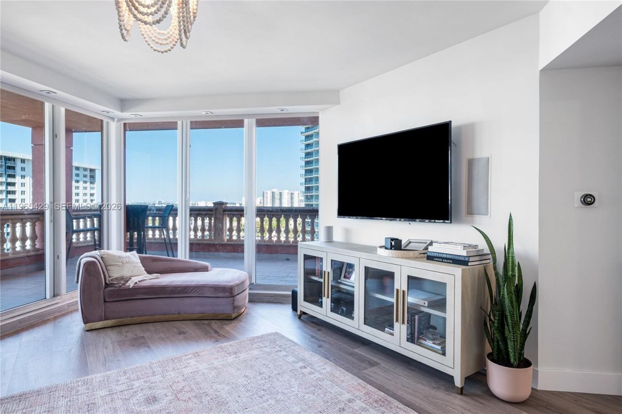 2100 N Ocean Blvd , Unit 11B, Fort Lauderdale, FL 33305 Photo