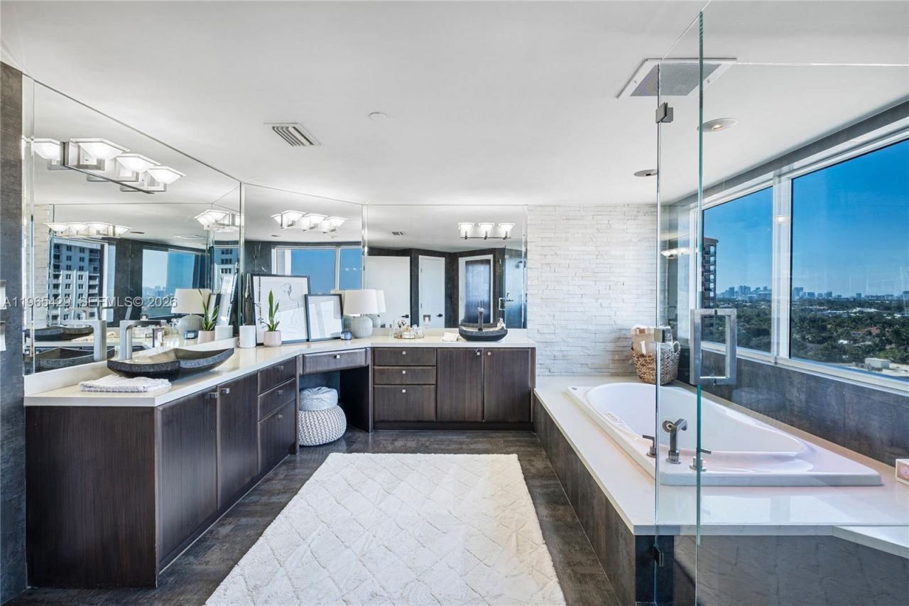 2100 N Ocean Blvd , Unit 11B, Fort Lauderdale, FL 33305 Photo