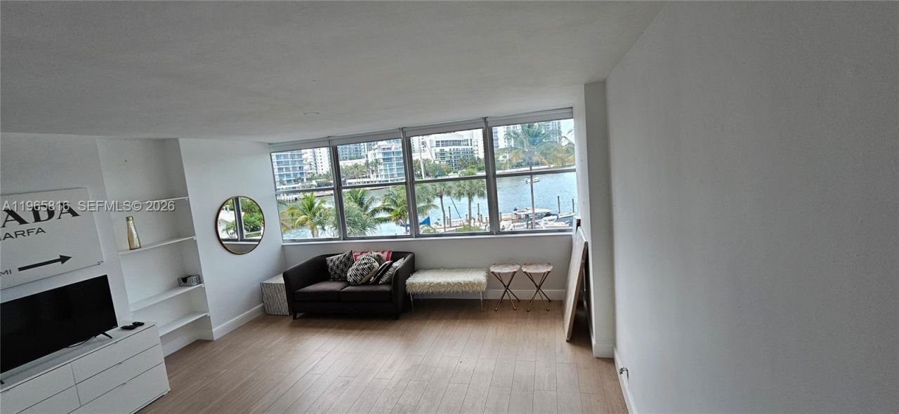 20 Island Ave, Unit 312, Miami Beach, FL 33139 Photo
