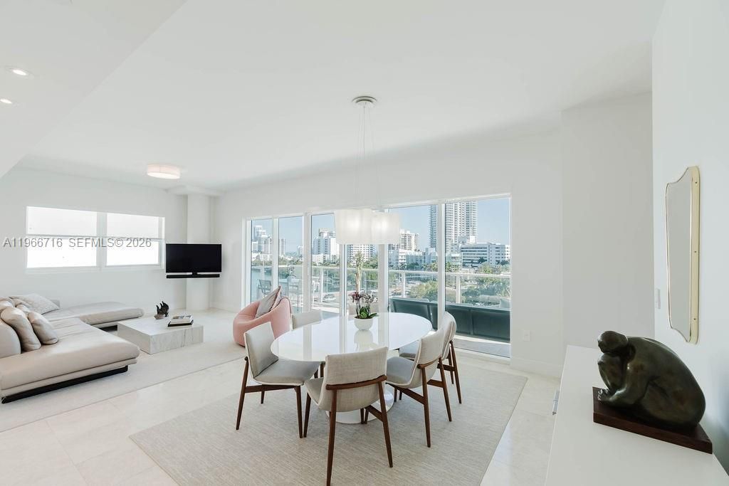 6103 Aqua Ave, Unit 702, Miami Beach, FL 33141 Photo