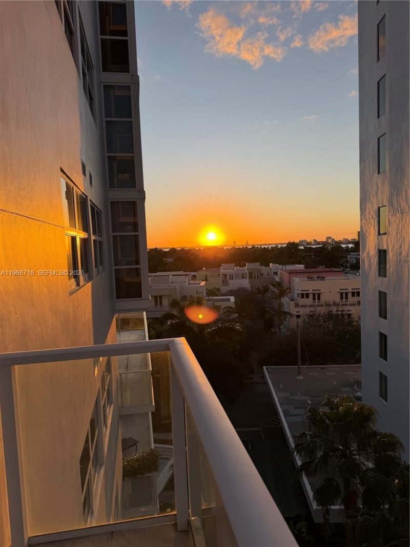 6103 Aqua Ave, Unit 702, Miami Beach, FL 33141 Photo