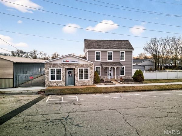 116 E Orleans Street , Pacific, MO 63069