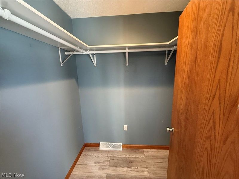 6784 Old Zoarville Road NE, Zoarville, OH 44656 Photo 25