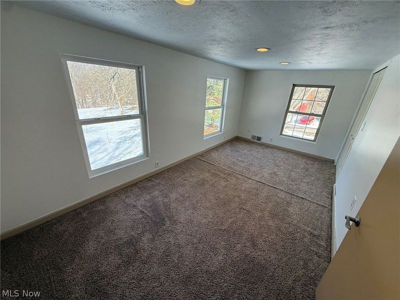 6784 Old Zoarville Road NE, Zoarville, OH 44656 Photo 27