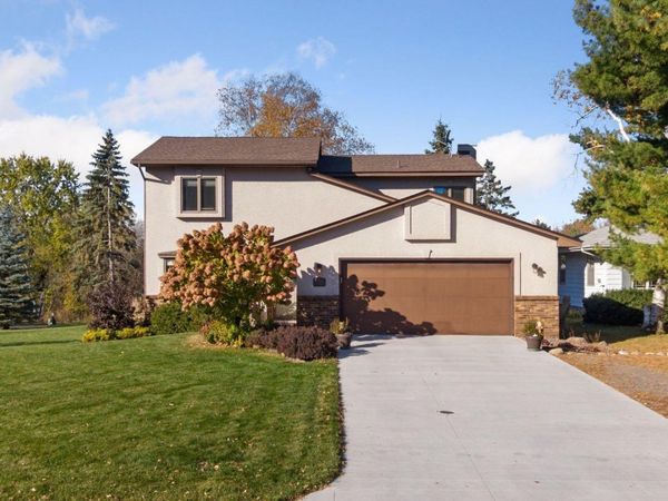 2001 Henry Street N, North Saint Paul, MN 55109