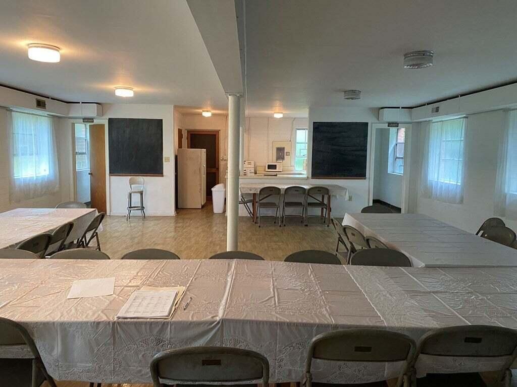 808 Ellis Avenue Photo 11