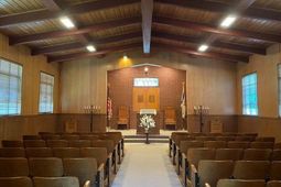 808 Ellis Avenue photo 4