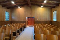 808 Ellis Avenue photo 4