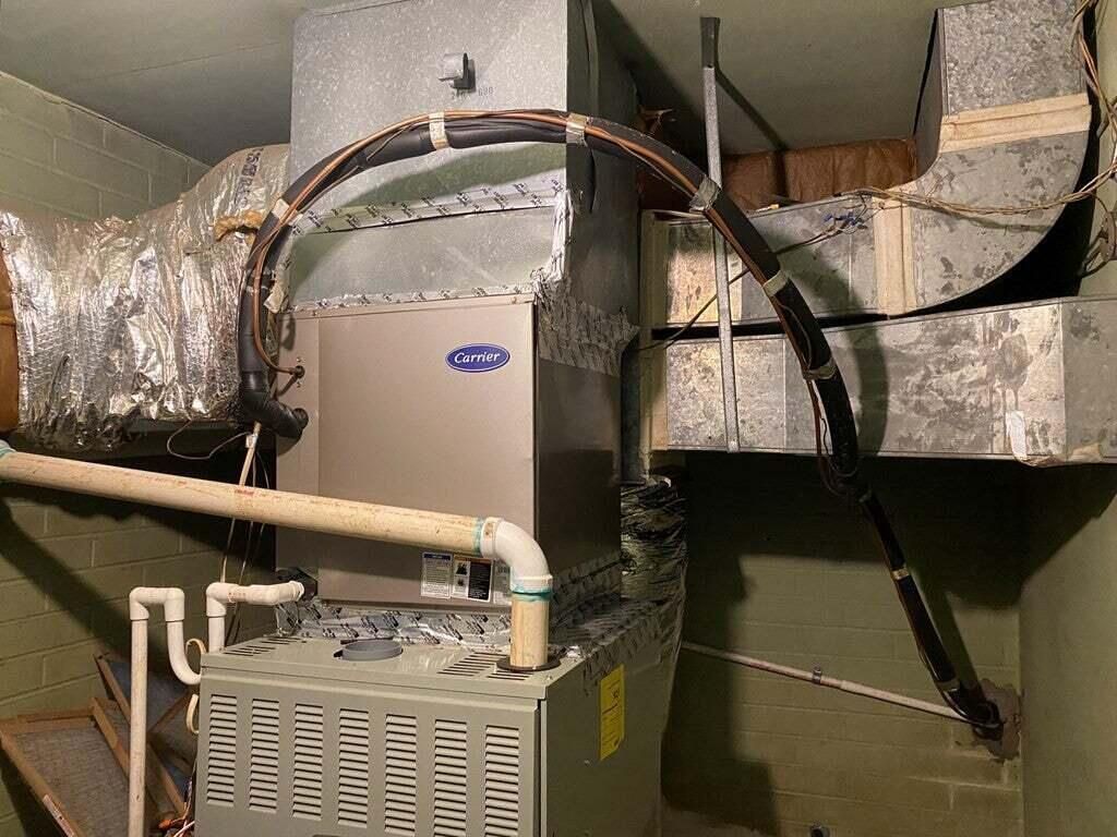 808 Ellis Avenue Photo 8