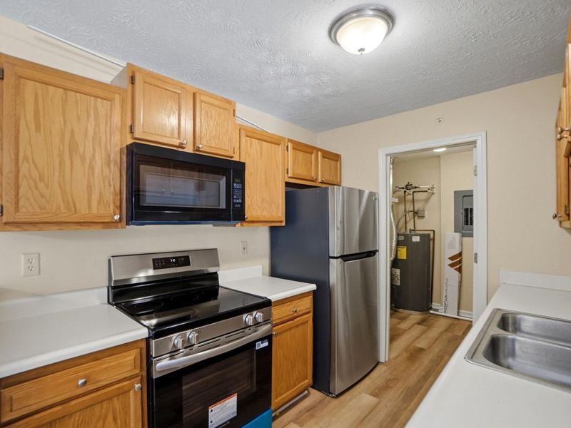 551 Napa Valley Lane, Unit 4, Crestview Hills, KY 41017 Photo 3