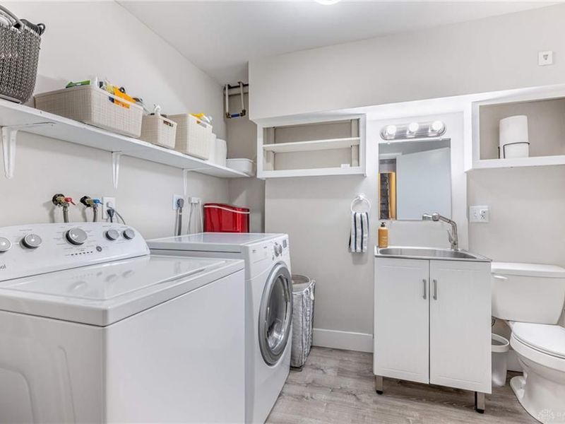 6000 Cobbleskill Court, Centerville, OH 45459 Photo 42