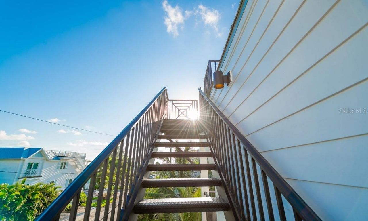 2200 Avenue B, Bradenton Beach, FL 34217 Photo