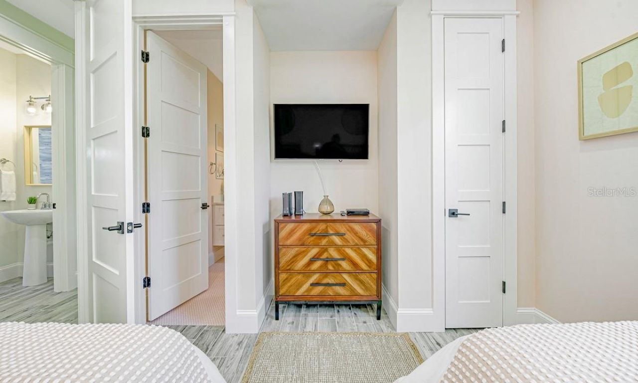 2200 Avenue B, Bradenton Beach, FL 34217 Photo