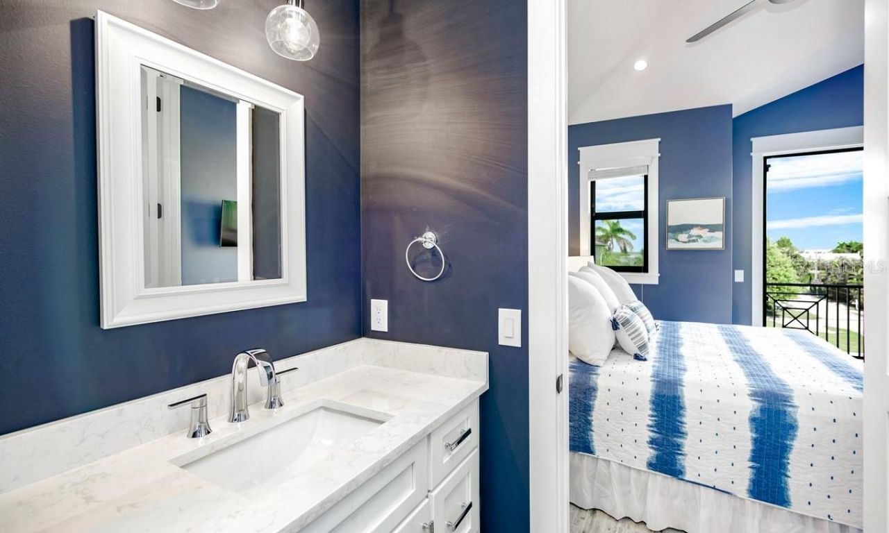 2200 Avenue B, Bradenton Beach, FL 34217 Photo