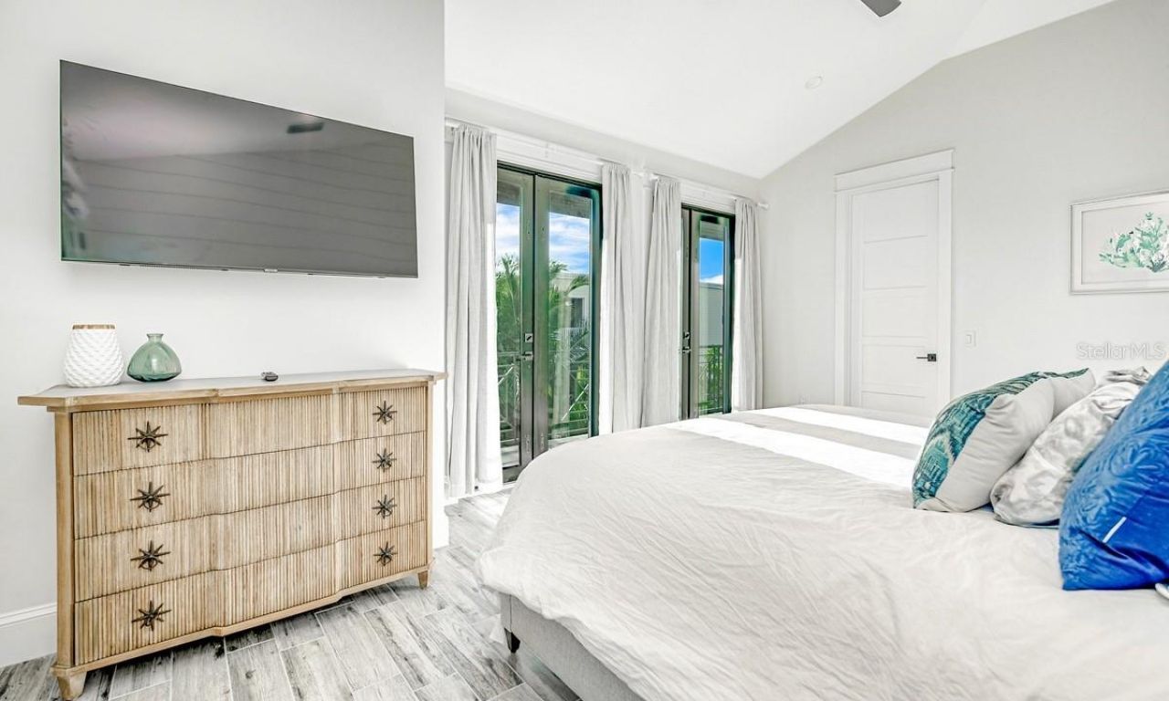 2200 Avenue B, Bradenton Beach, FL 34217 Photo