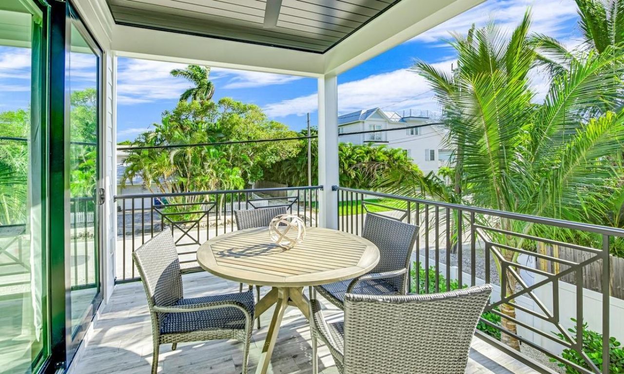 2200 Avenue B, Bradenton Beach, FL 34217 Photo