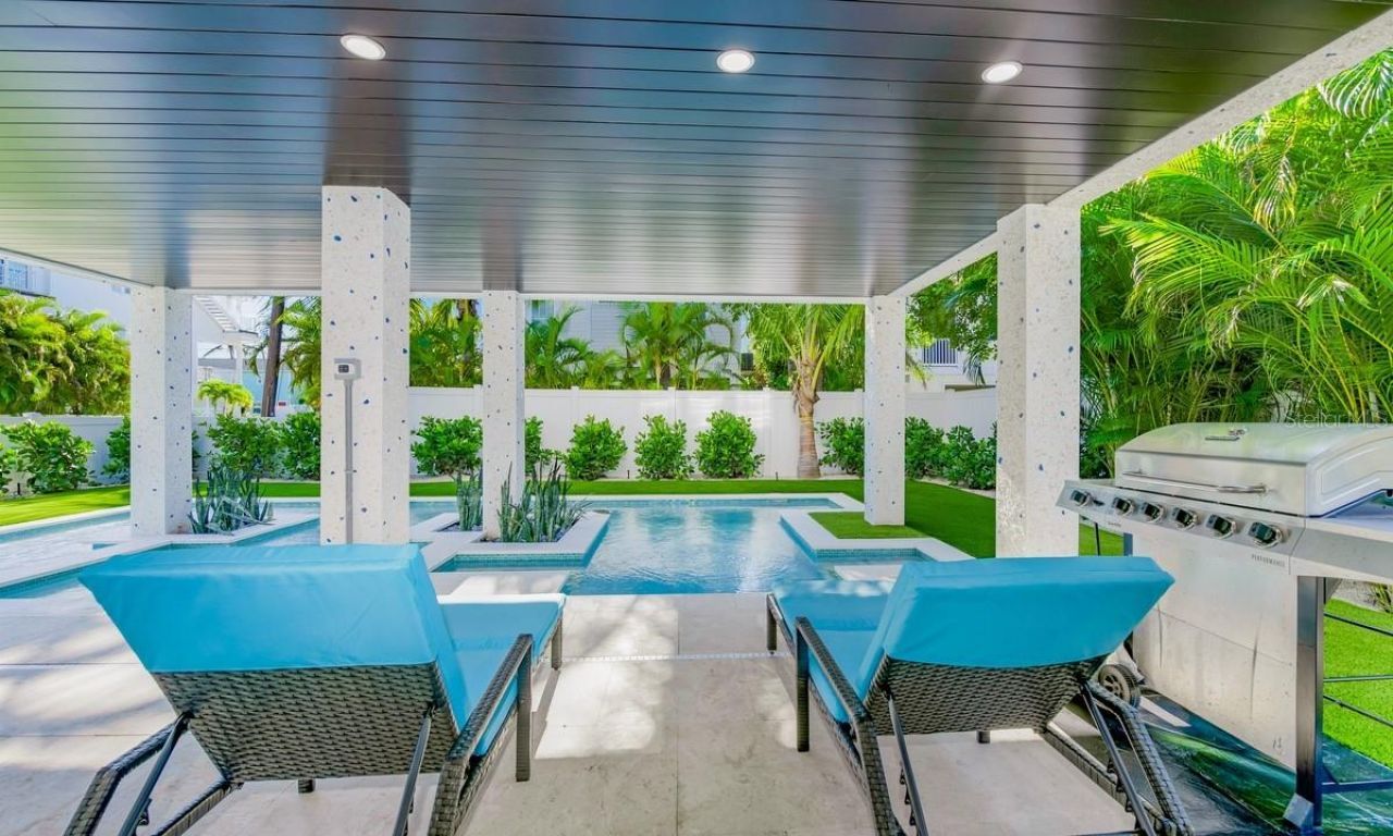 2200 Avenue B, Bradenton Beach, FL 34217 Photo