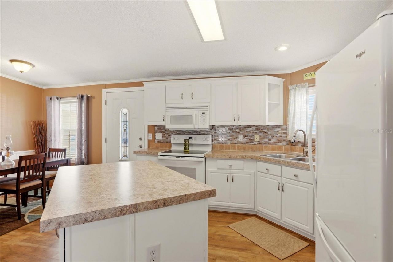 16 N Mockingbird, Unit A16, Punta Gorda, FL 33950 Photo