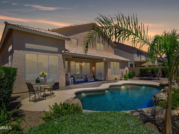6839 W El Cortez Place, Peoria, AZ 85383