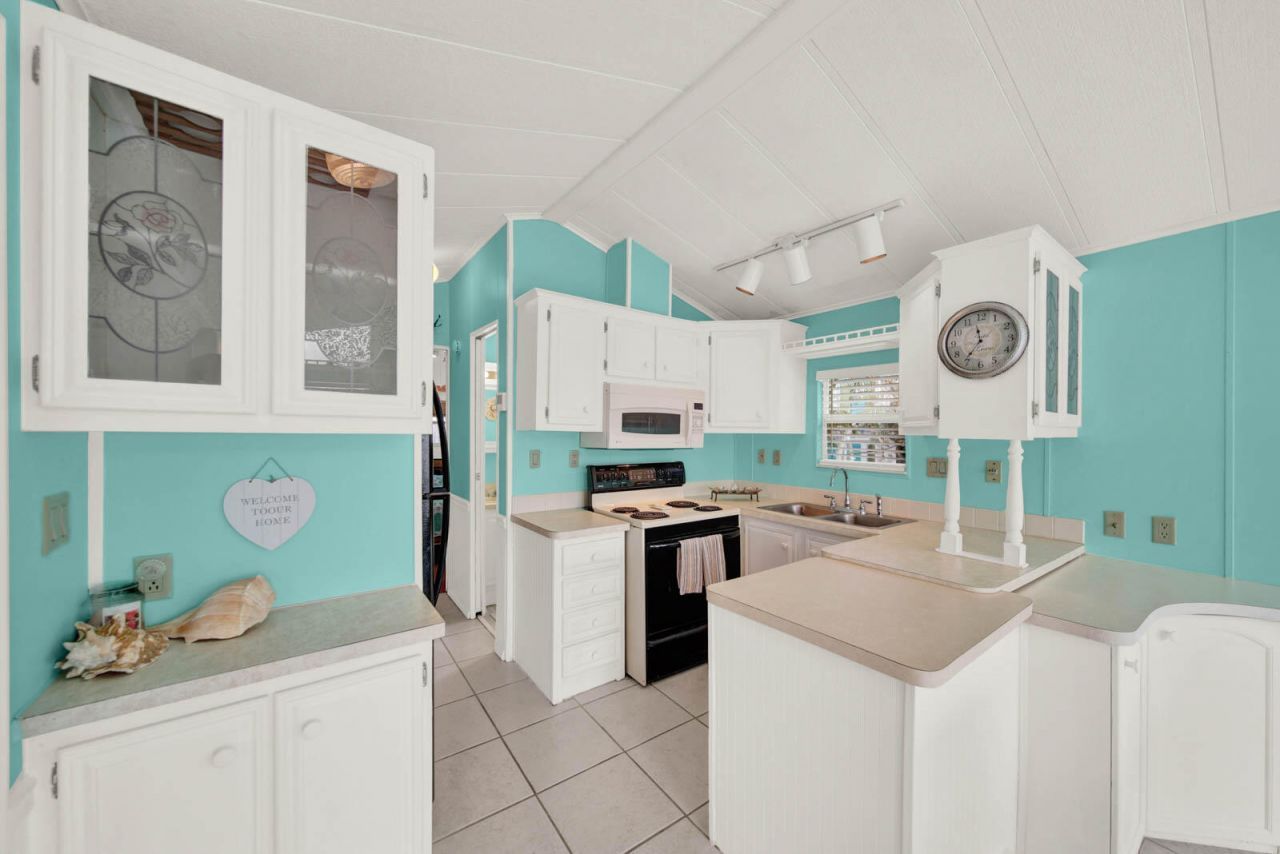 10725 S Ocean Drive, Unit 534, Jensen Beach, FL 34957 Photo