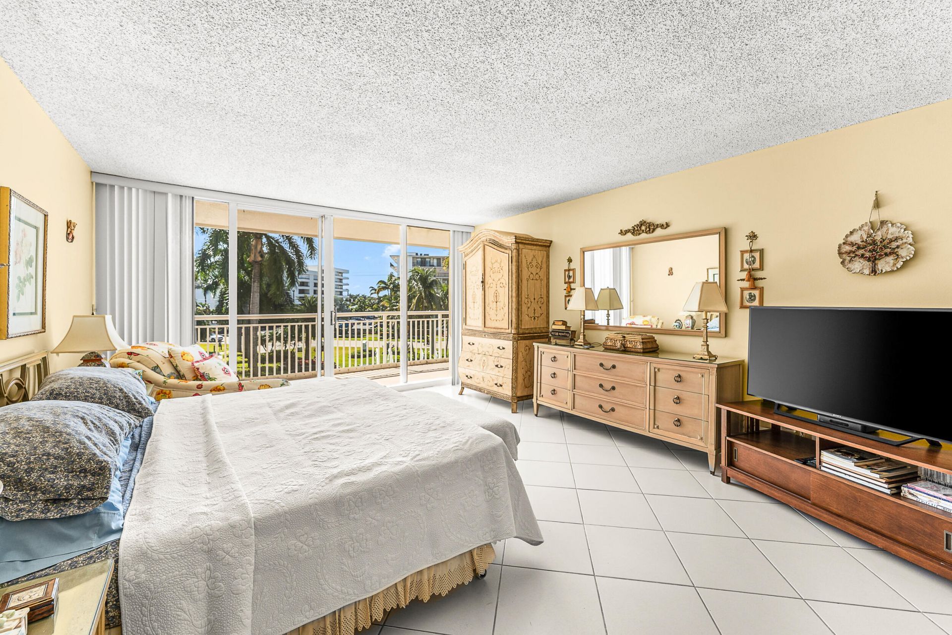 3546 S Ocean Boulevard, Unit 317, South Palm Beach, FL 33480 Photo