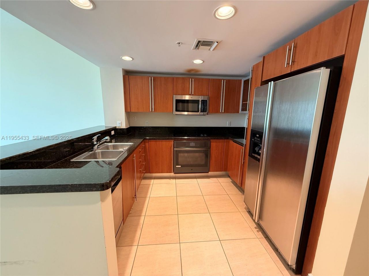 610 Clematis St, Unit 825, West Palm Beach, FL 33401 Photo