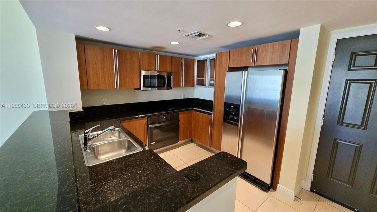 610 Clematis St, Unit 825, West Palm Beach, FL 33401 Photo