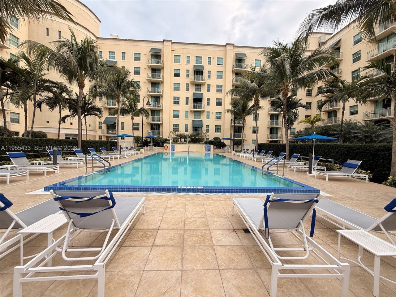 610 Clematis St, Unit 825, West Palm Beach, FL 33401 Photo