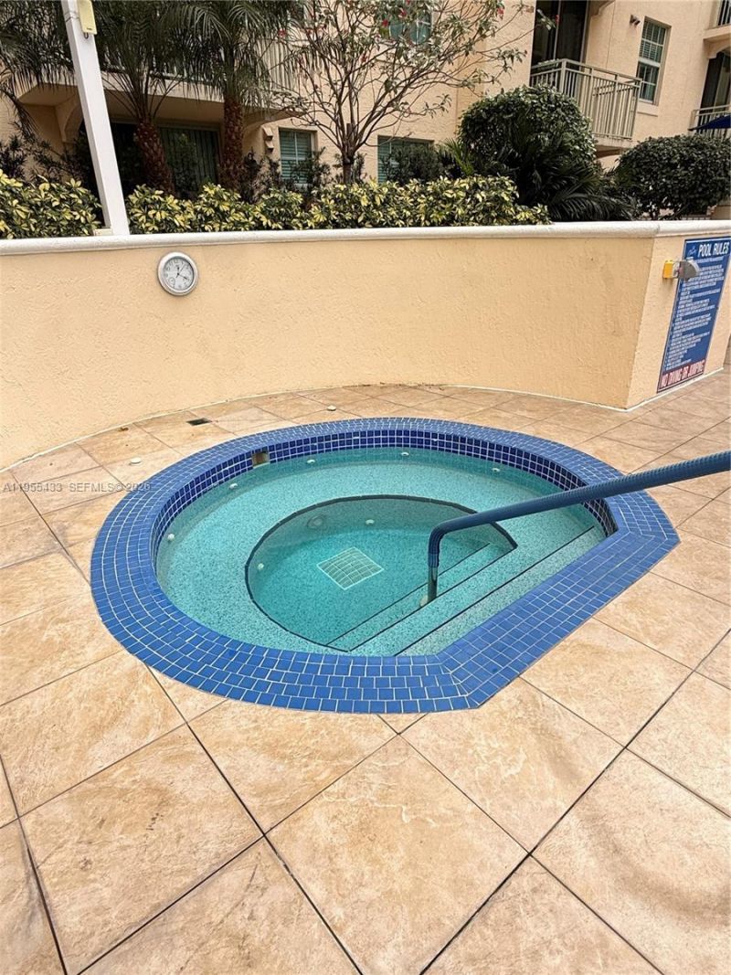 610 Clematis St, Unit 825, West Palm Beach, FL 33401 Photo