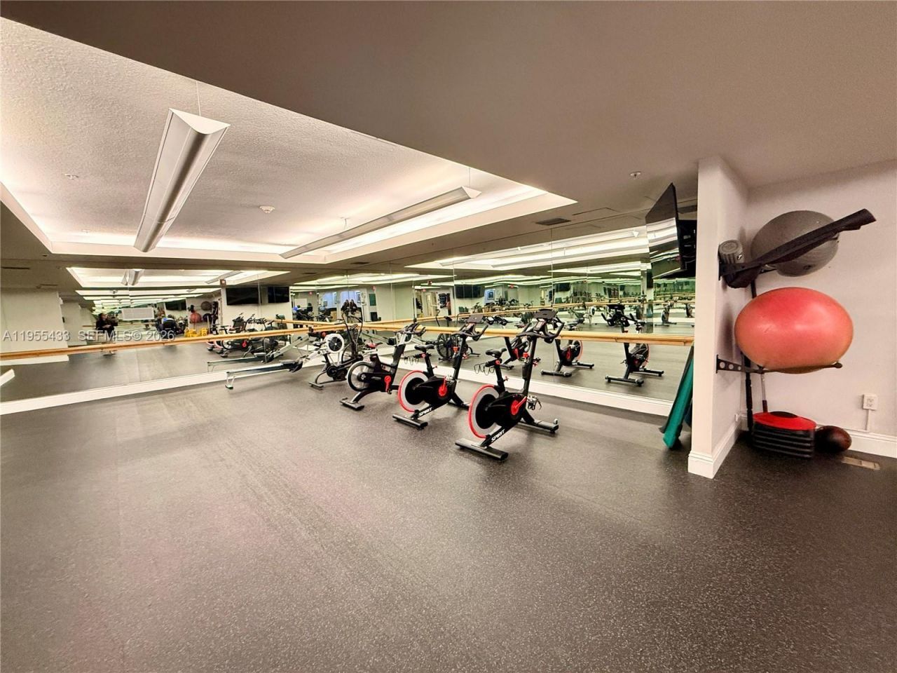 610 Clematis St, Unit 825, West Palm Beach, FL 33401 Photo