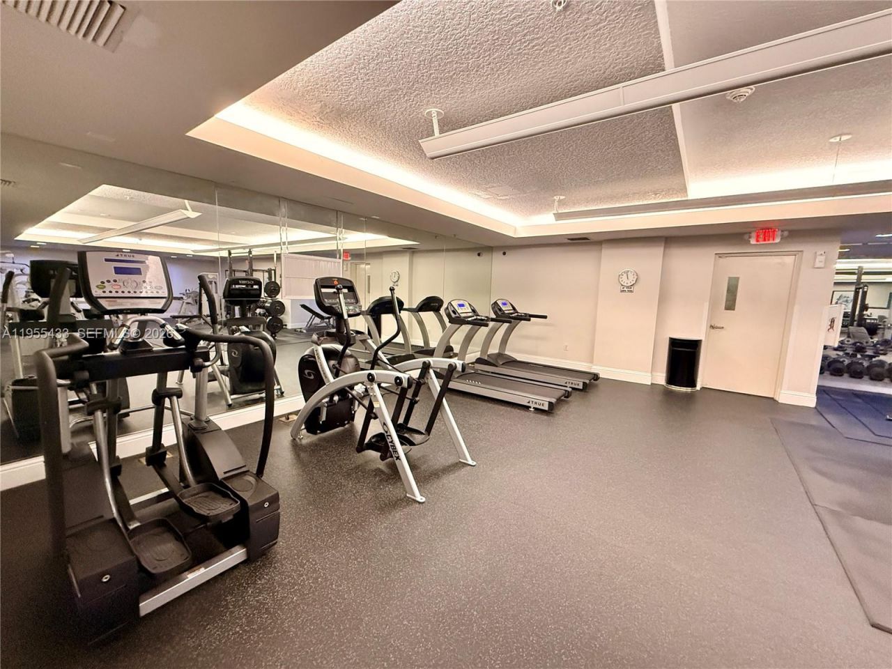 610 Clematis St, Unit 825, West Palm Beach, FL 33401 Photo