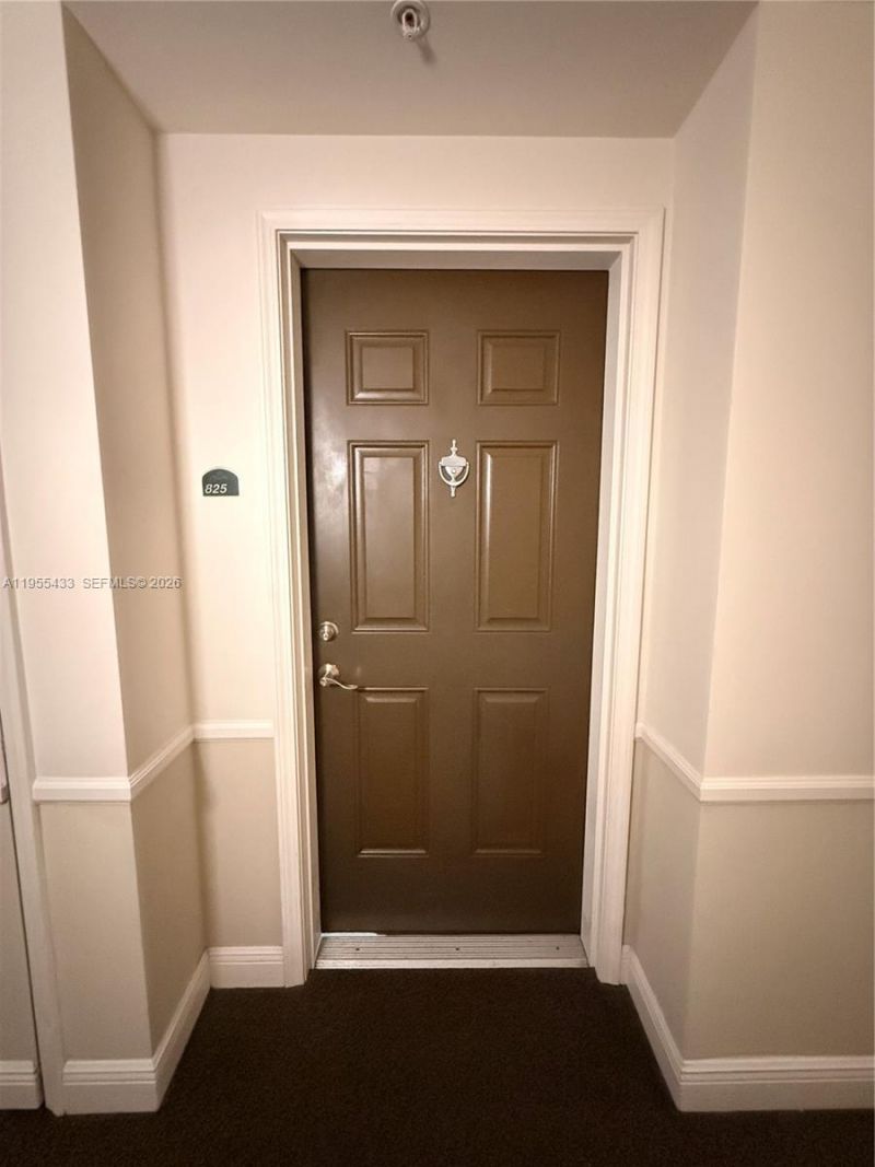 610 Clematis St, Unit 825, West Palm Beach, FL 33401 Photo