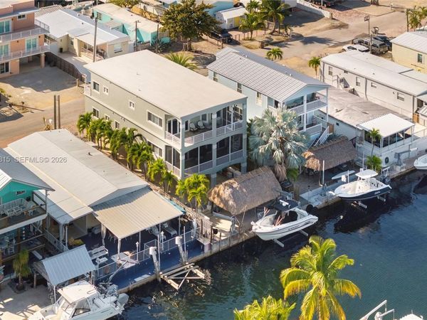 1515 Aqueduct Ln, Key Largo, FL 33037
