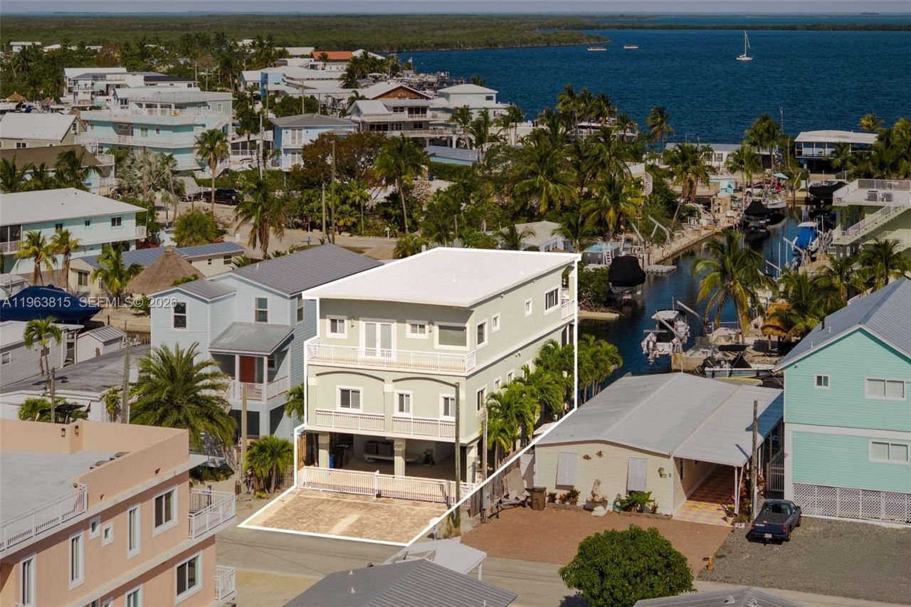 1515 Aqueduct Ln, Key Largo, FL 33037 Photo