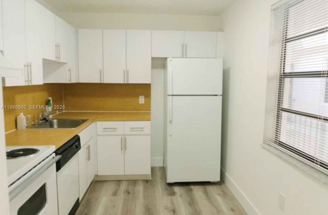 8287 SW 128th St, Unit 210, Pinecrest, FL 33156 Photo