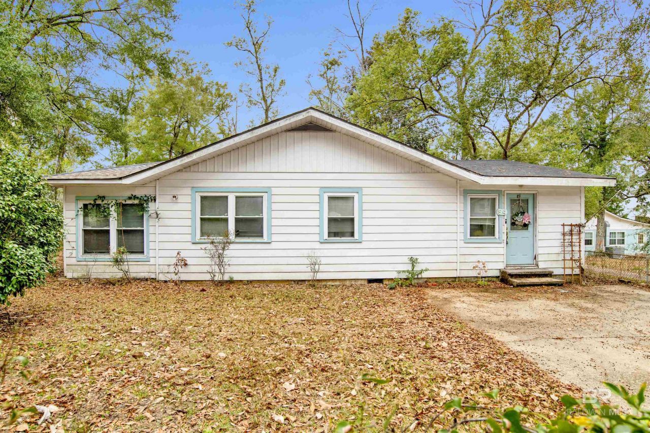 54 Nichols Avenue, Fairhope, AL 36532 Main Photo