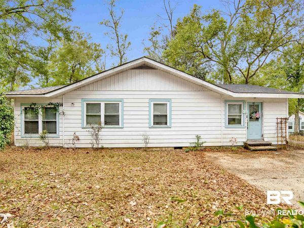 54 Nichols Avenue, Fairhope, AL 36532