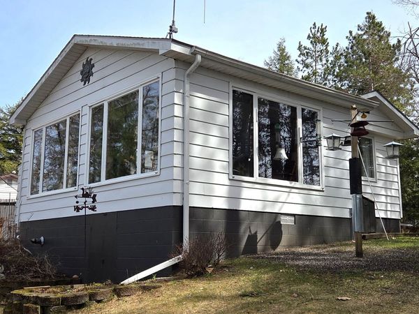 5699 S Smith Road, Cheboygan, MI 49721