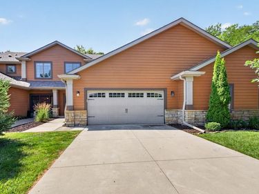 552 Panorama Circle NW, Rochester, MN 55901