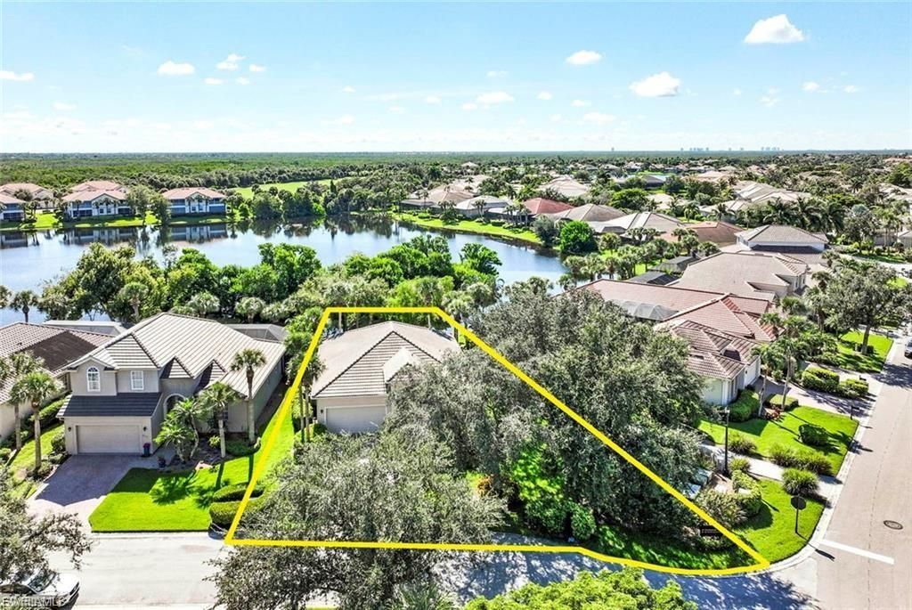 8923 Dartmoor Way, Fort Myers, FL 33908 Photo