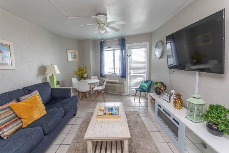 2001 S Ocean Blvd.  Photo 16