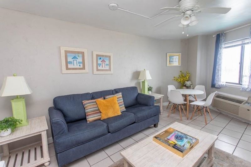 2001 S Ocean Blvd.  Photo 18