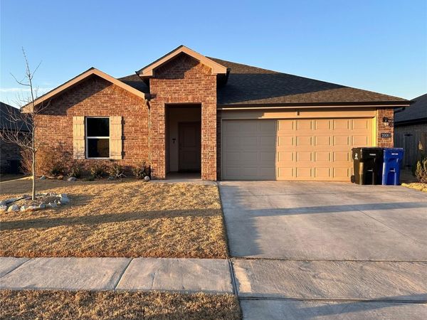 2008 E Vandalia Street, Broken Arrow, OK 74012